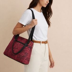 Red and Black Women's Tote Bag By Donna Sharp